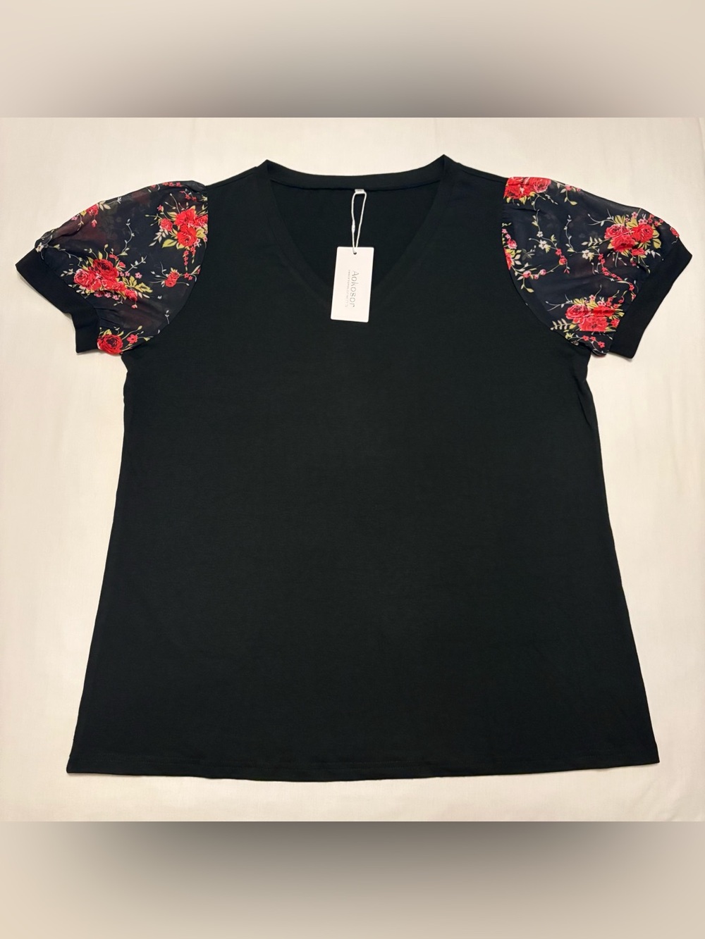 NWT Aokosor Black/Sheer Floral Puff Sleeve V Neck Tee | Women’s Size XL